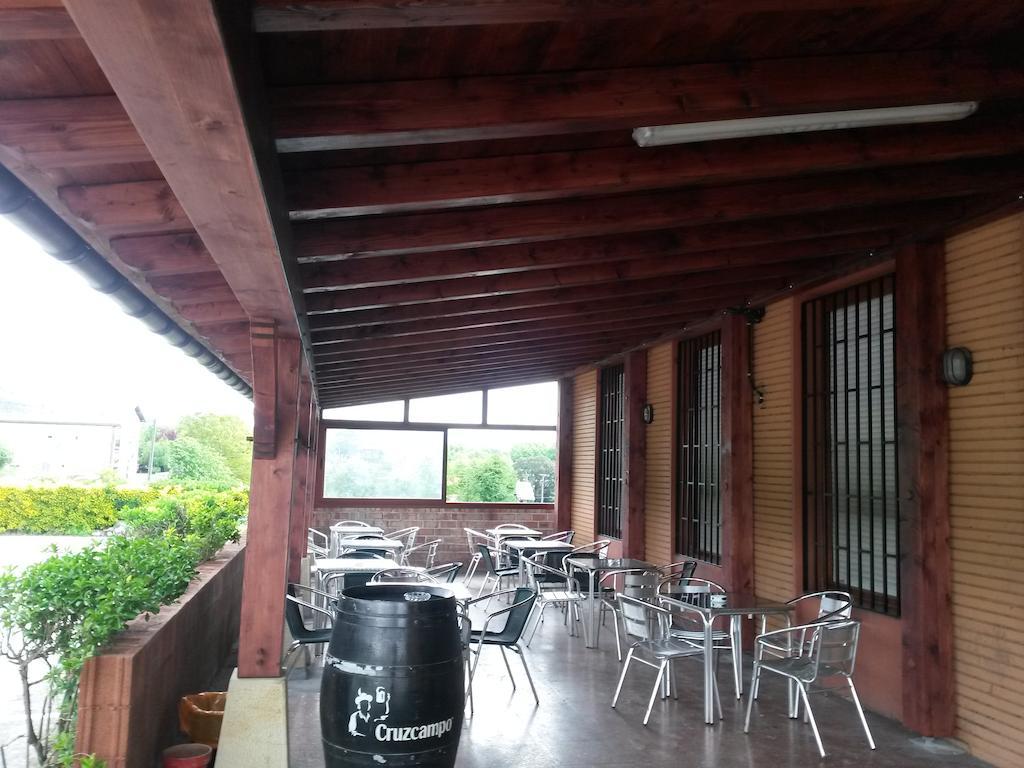 Pension Bide-Ondo อามอเรเบียตา-เอตชาโน ภายนอก รูปภาพ